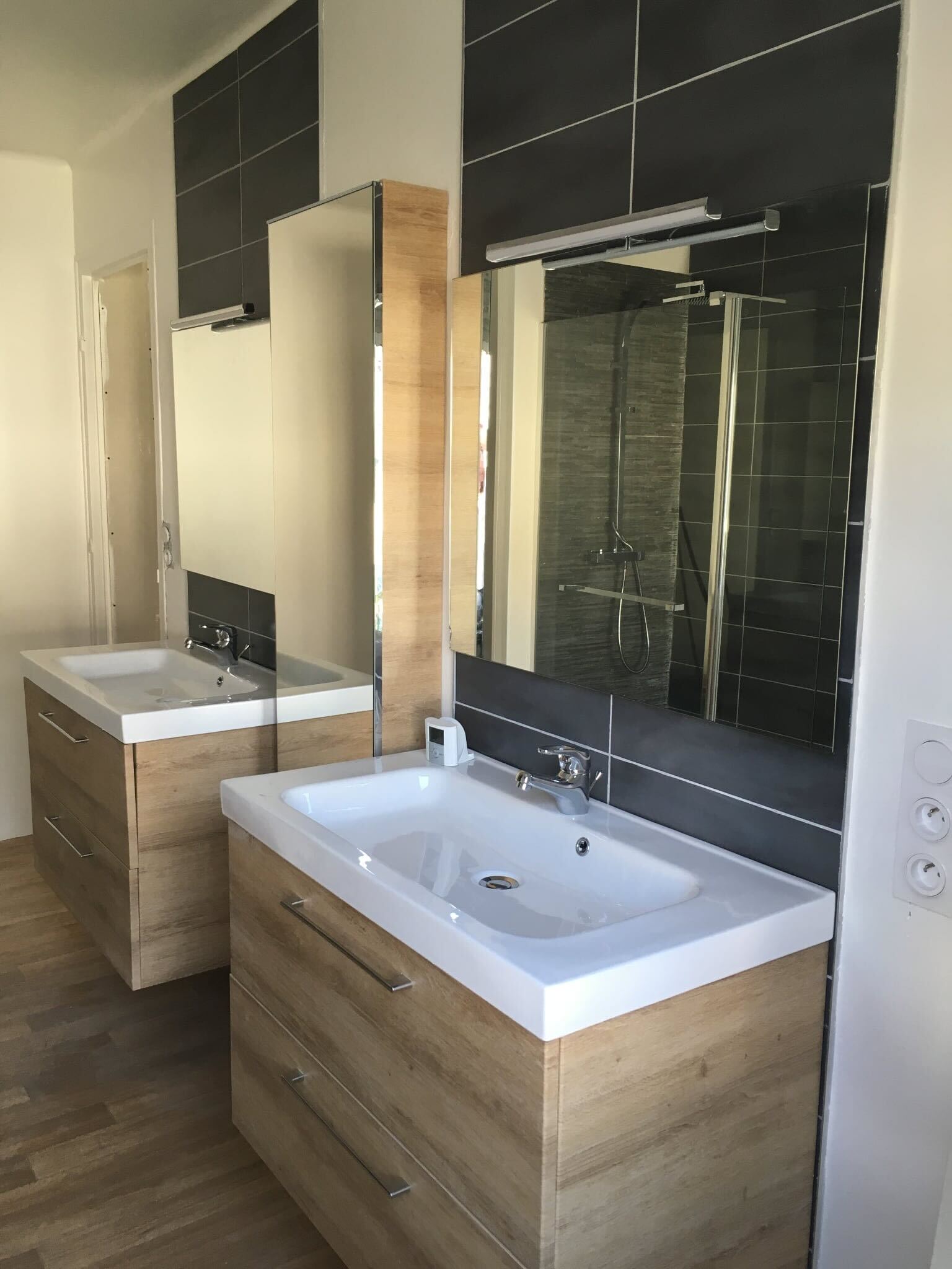 Rénovation salle de bain par FJ Services 29 à Châteaulin, Finistère